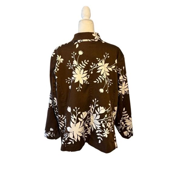 Susan Graver brown and white floral patterned jacket - 3X - Picture 6 of 8
